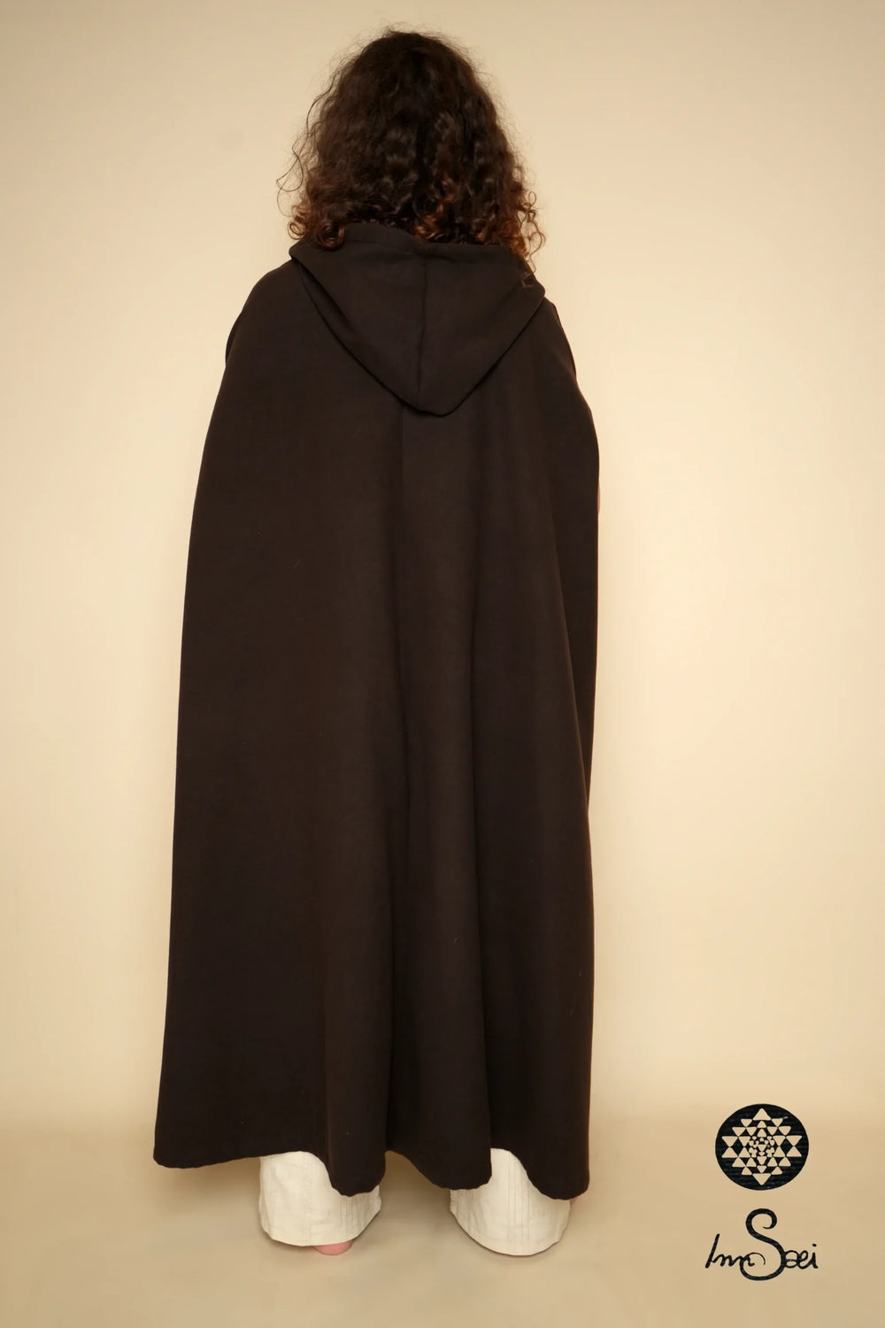 Brown Gogh Cloak