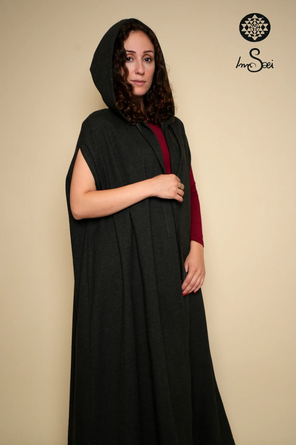 Pure Gogh Grey Cloak
