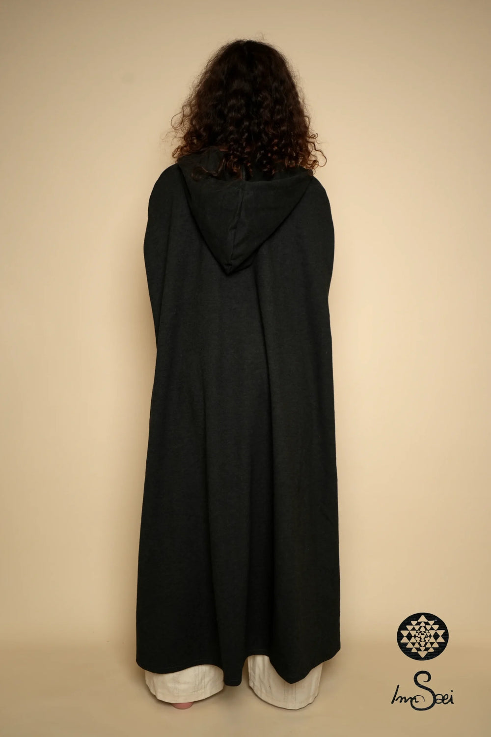 Pure Gogh Grey Cloak