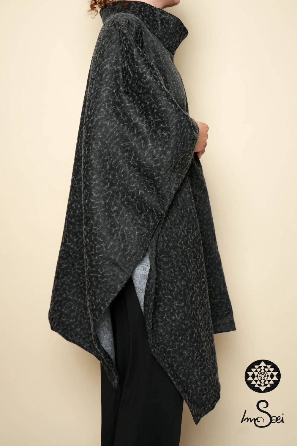 High Neck Poncho Velvet